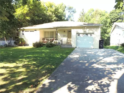 2990 Elmwood Ave, Rochester, NY 14618