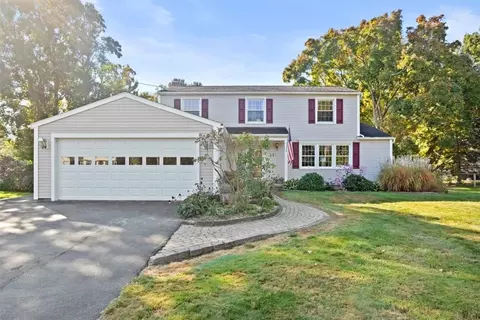 331 Huffer Rd, Parma, NY 14468