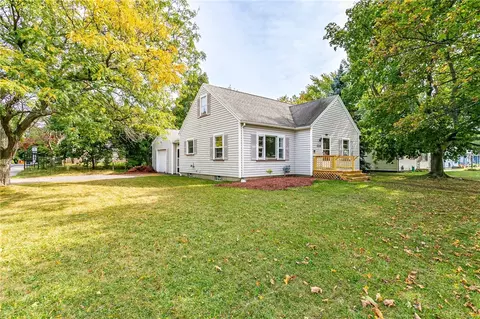 228 Giles Ave, Irondequoit, NY 14609