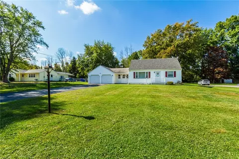 47 Hill Rd, Parma, NY 14468