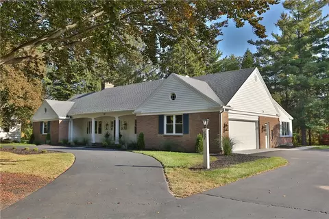57 Country Club Dr, Rochester, NY 14618