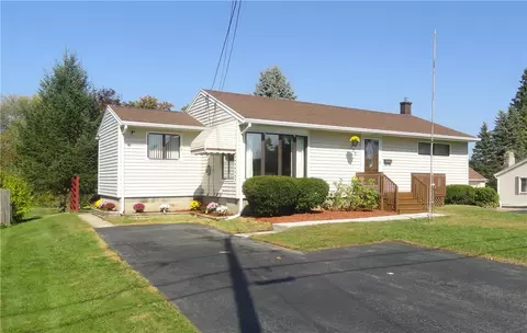 155 Lyman St, Sweden, NY 14420