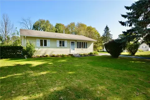 80 Rouge Rd, Rochester, NY 14623