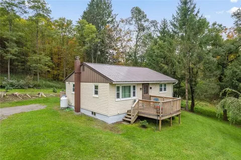 120 New Virginia Rd, Oxford, NY 13830