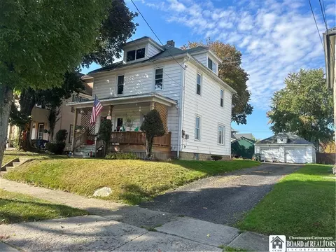 74 Colfax St, Jamestown, NY 14701