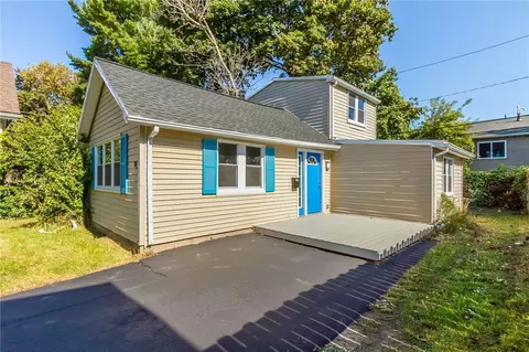 18 Alonzo St, Rochester, NY 14612