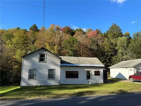 215 County Road 34, Norwich, NY 13815