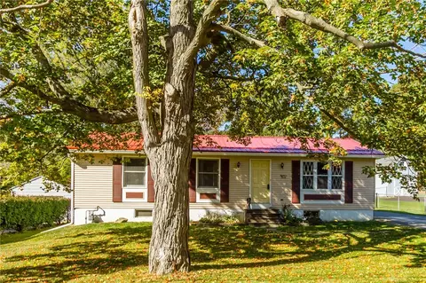 1830 Livingston St, Lima, NY 14485