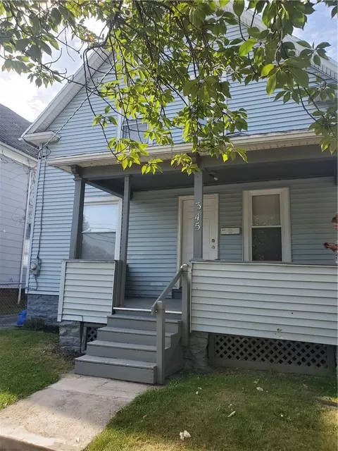 345 1st St, Rochester, NY 14605