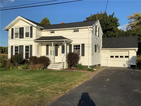 3277 Crandall Rd, Gaines, NY 14411
