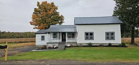 4 Martville Rd, Hannibal, NY 13074
