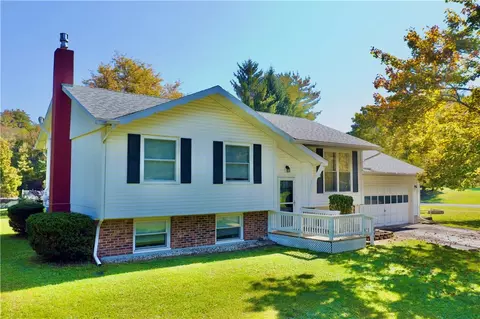 151 Collins Dr, Oneonta, NY 13820