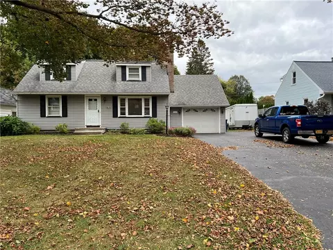 268 Pepperidge Dr, Greece, NY 14626