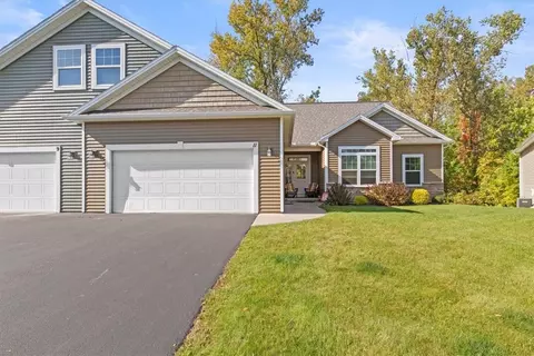 11 Hidden Trl, Ogden, NY 14559