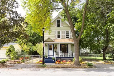 54 Fountain St, Rochester, NY 14620