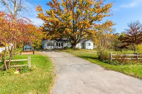 8033 Ridge Rd, Sodus, NY 14551