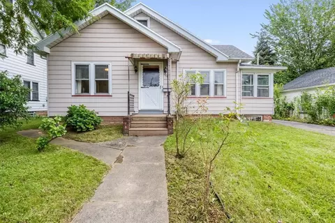 19 Whiteford Rd, Rochester, NY 14620