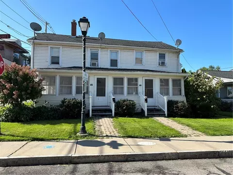 44 Liftbridge Ln E, Perinton, NY 14450