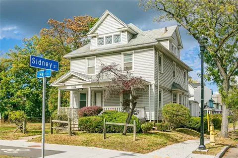 1512 E Main St, Rochester, NY 14609