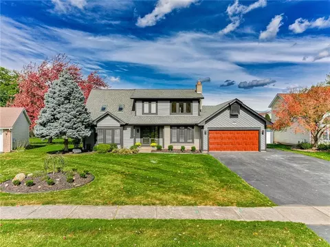 214 Mill Run Dr, Greece, NY 14626