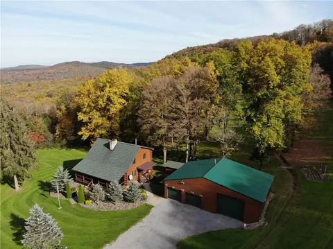 1187 Doyle, Ceres-town, PA 16743