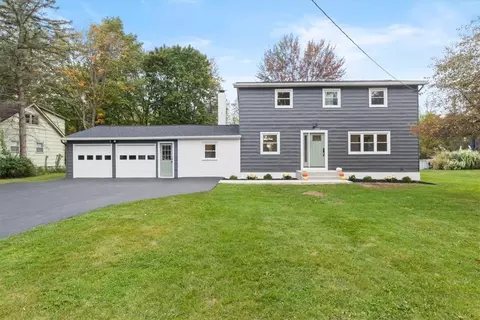 1327 Shoecraft Rd, Webster, NY 14580