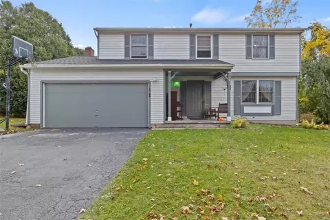 134 Citation Dr, Henrietta, NY 14467