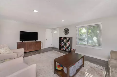 288 Spencer Rd, Irondequoit, NY 14609 photo 7