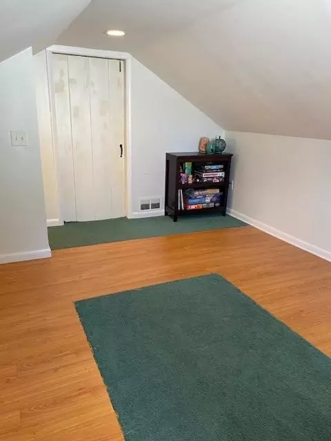 288 Spencer Rd, Irondequoit, NY 14609 photo 34