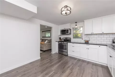 288 Spencer Rd, Irondequoit, NY 14609 photo 10