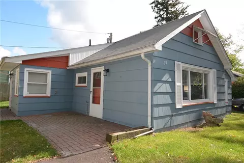 35 Estall Rd, Greece, NY 14616