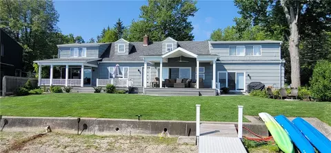 5501 Eagle Point Dr, Geneseo, NY 14454