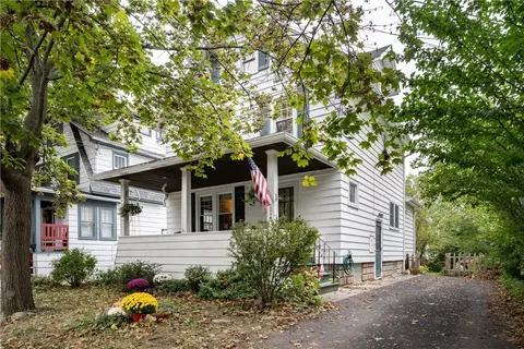 115 W Ivy St, East Rochester, NY 14445