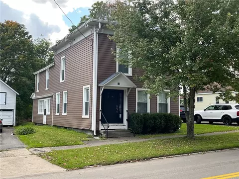 11 State St, Oxford, NY 13830
