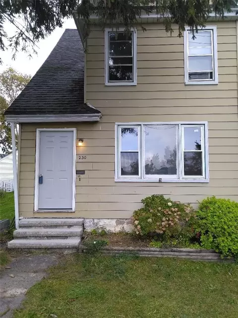 230 Hardenburg Ave, Auburn, NY 13021