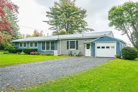 6808 Tuckahoe Rd, Williamson, NY 14589