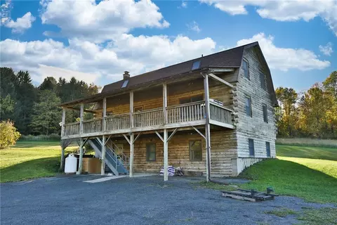 2761 Cambier Rd, Newark, NY 14513