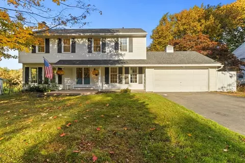12 Clarkes Xing, Perinton, NY 14450