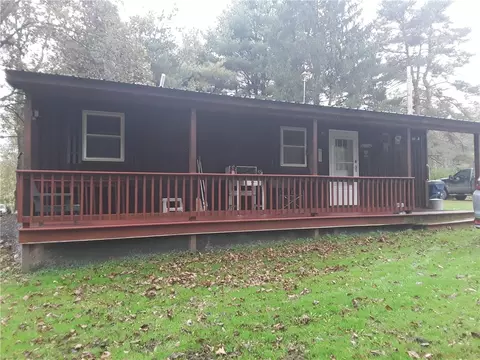 13318 Red Creek Rd, Red Creek, NY 13143