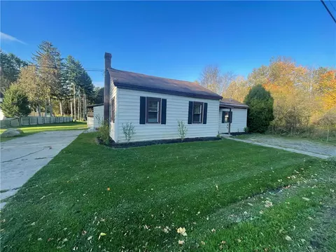 6919 Chestnut Ridge Rd, Sennett, NY 13021