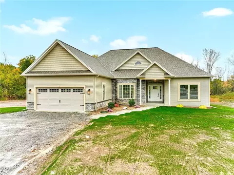 104 Yoruk Forest Pvt Lane 4, Rush, NY 14543