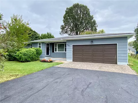 2765 Lyell Rd, Gates, NY 14606