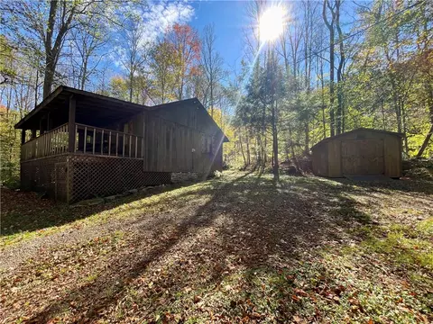 40 Olson Ln, Corydon, PA 16701