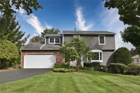 24 Stone Fence Rd, Greece, NY 14626