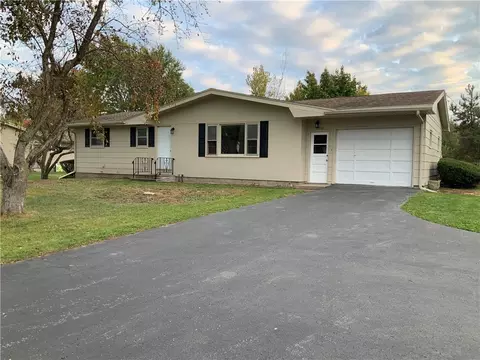 17112 Brockport Holley Rd, Murray, NY 14470