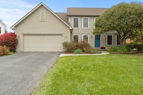 54 Ketchum St, Victor, NY 14564
