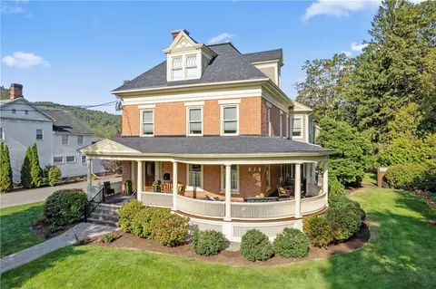 40 S Chenango St, Greene, NY 13778