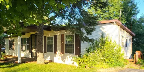 2694 Humphrey Rd, Cape Vincent, NY 13618