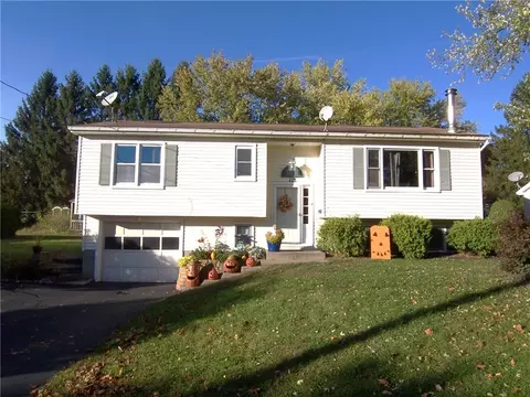 113 North Ave, Arcadia, NY 14513