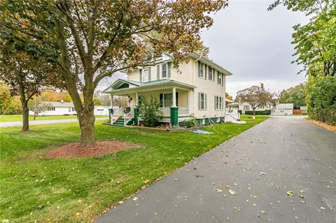 4803 County Road 5 Rd, Seneca, NY 14463